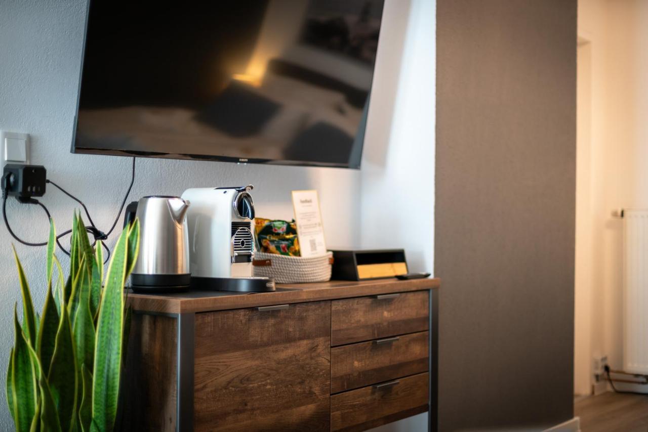 Federnest - Luxus-Studio - Kingsize Boxspringbett - Home-Office Mit Monitor Und Drucker - 11 Min Hbf Дуйсбург Экстерьер фото